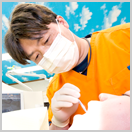 大学病院で6年間在籍 奈良県立医科大学口腔外科学非常勤講師「法医」としても活躍していました。
